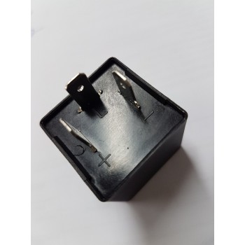 Avtomat za smernike 12V  2017