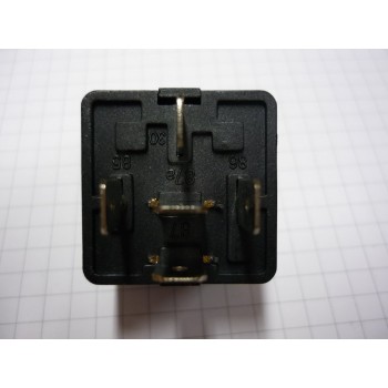 RELE 12V 40A PREKLOPNI 5 KONTAKTOV Z NOSILCEM
